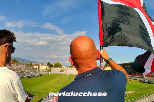 Lucchese-Aquila Montevarchi visto dalla CURVA OVEST