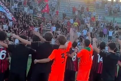 SERAVEZZA, PRIMO BANCO DI PROVA PER IL TIFO ROSSONERO
